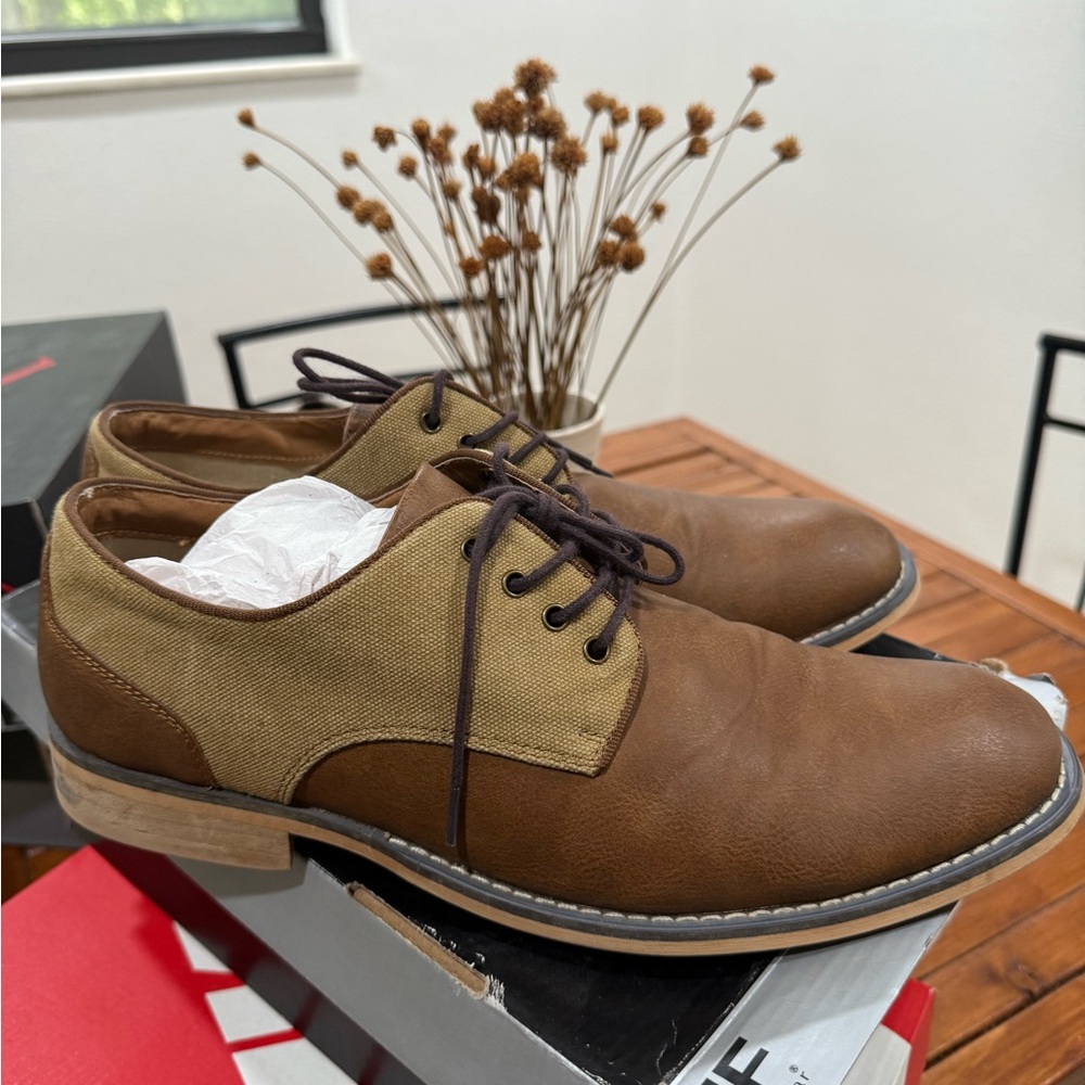 Men's Brown & Tan Oxford Shoes